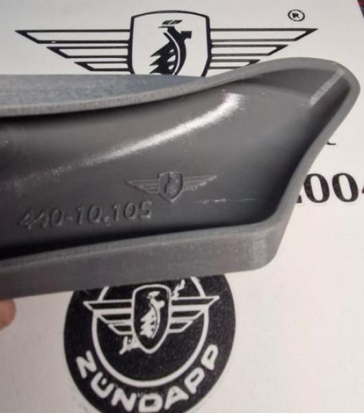 Zündapp Werkzeugfach Abdeckung Verschlußboden 432-10.111 aus TPU , Dichtet perfekt ab ! Typ 433 , 437 Combinette